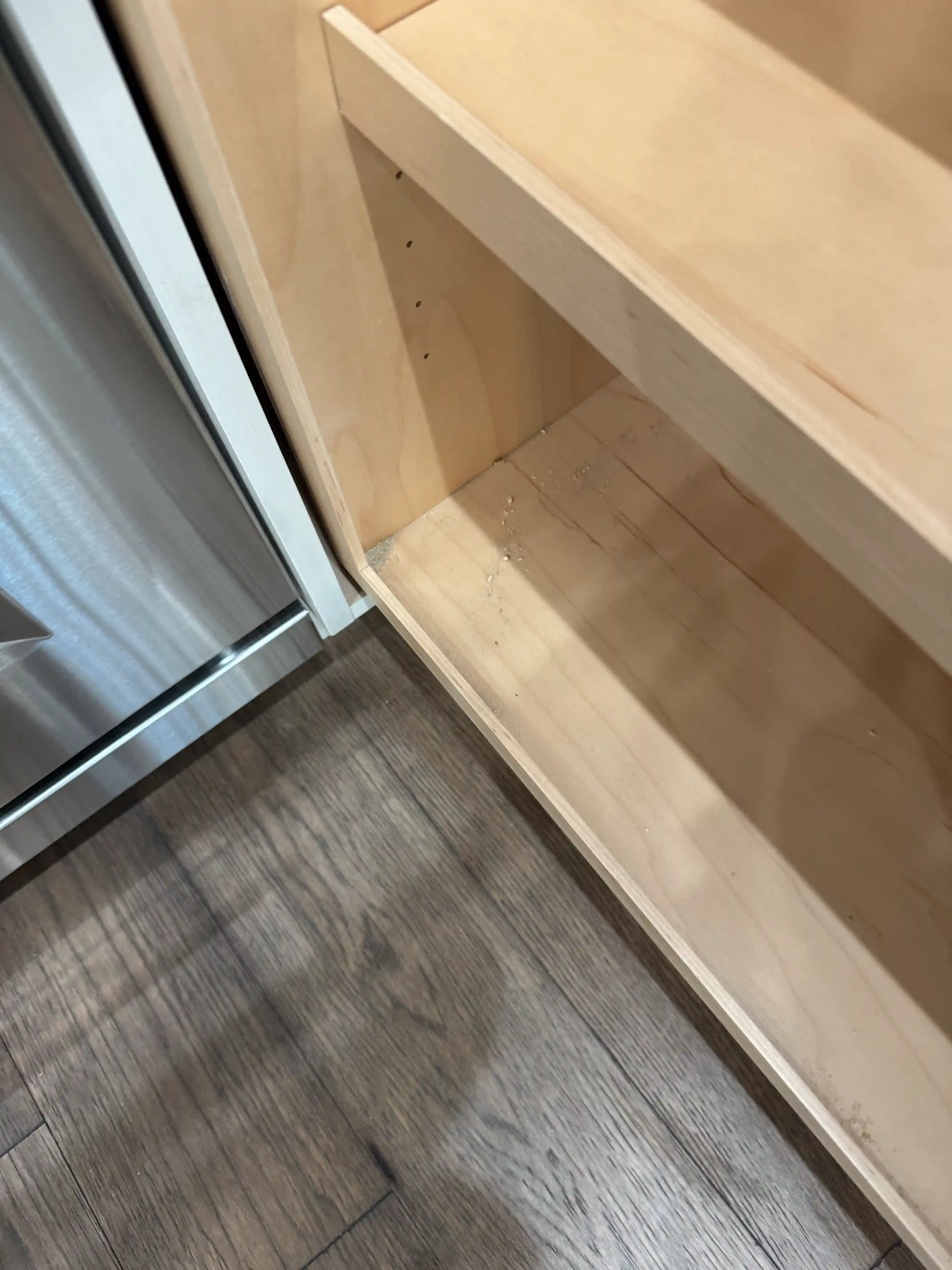Cabinet drawer quality inspection
