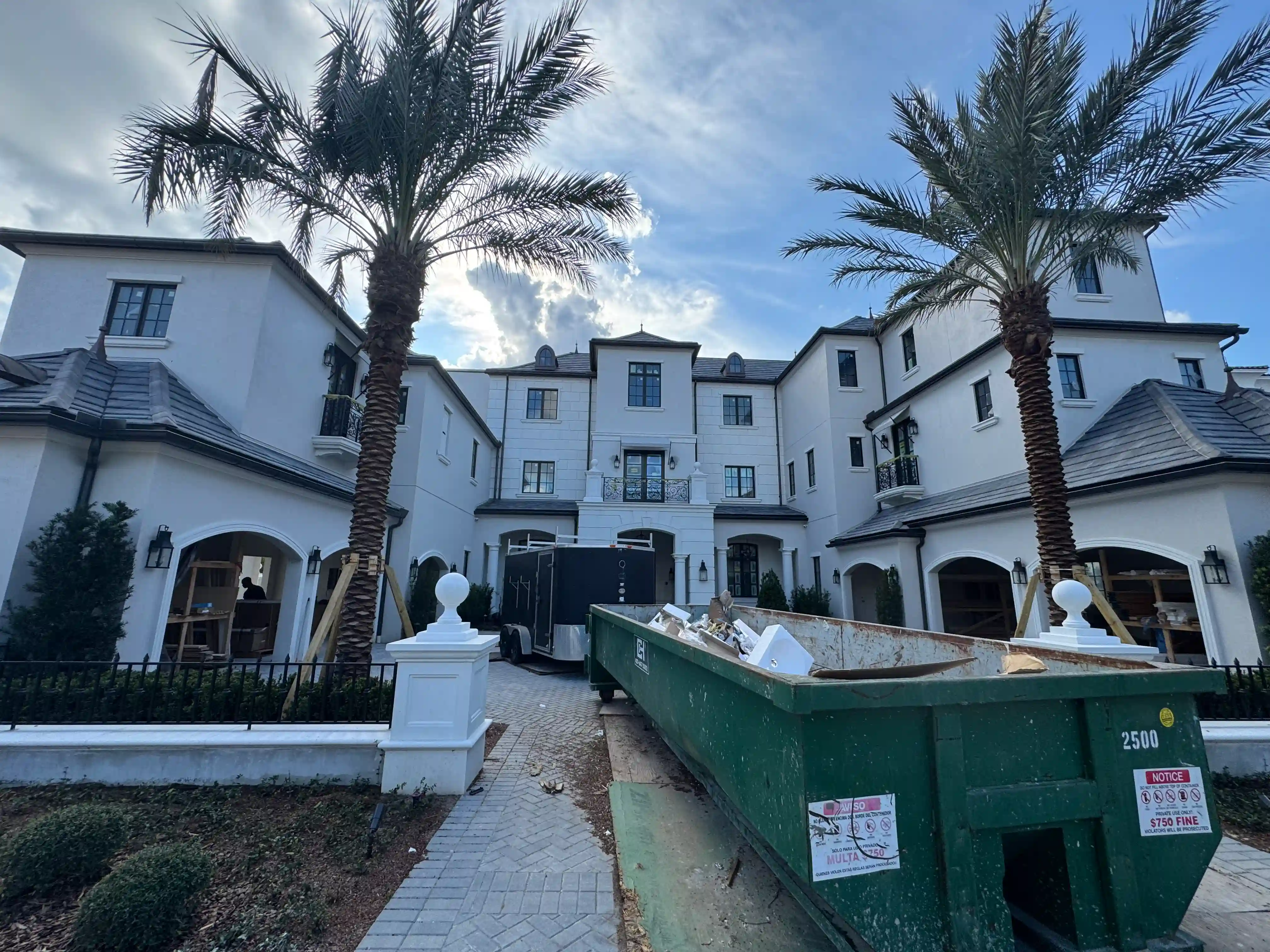 Mediterranean courtyard mansion construction